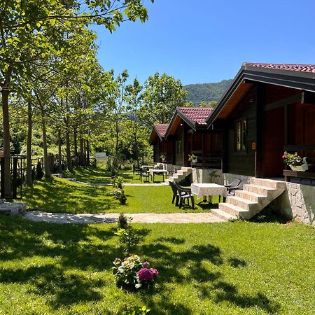 Orahovo Cottages Вирпазар Экстерьер фото